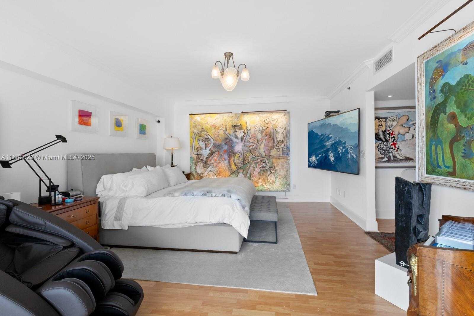 Small Image of 7000 ISLAND BLVD #2202, Aventura Number 16