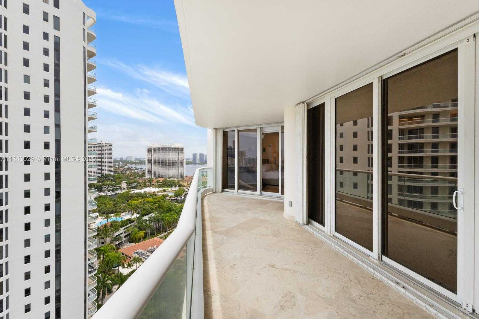 Small Image of 7000 ISLAND BLVD #2202, Aventura Number 18
