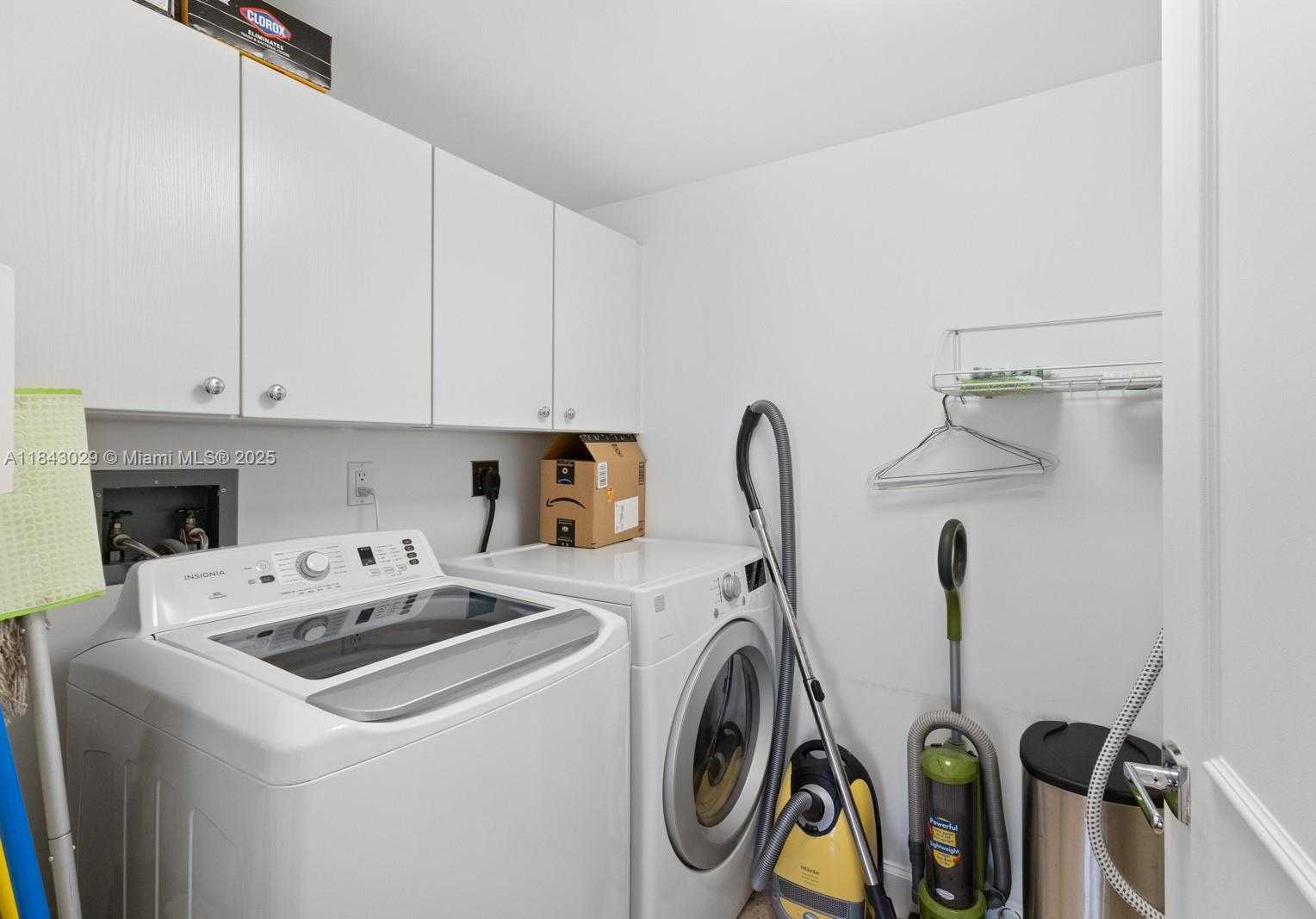 Small Image of 7000 ISLAND BLVD #2202, Aventura Number 20