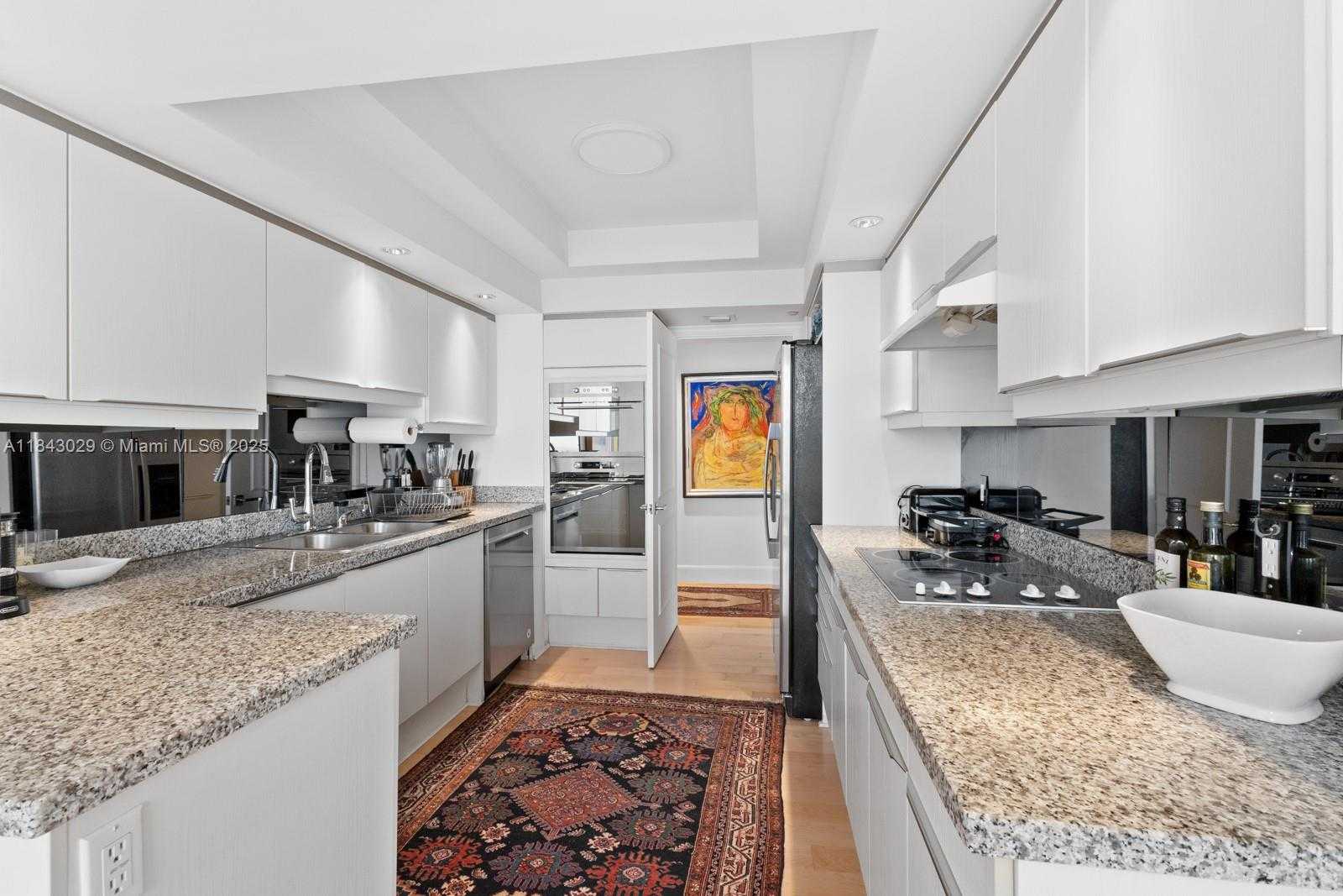 Small Image of 7000 ISLAND BLVD #2202, Aventura Number 9