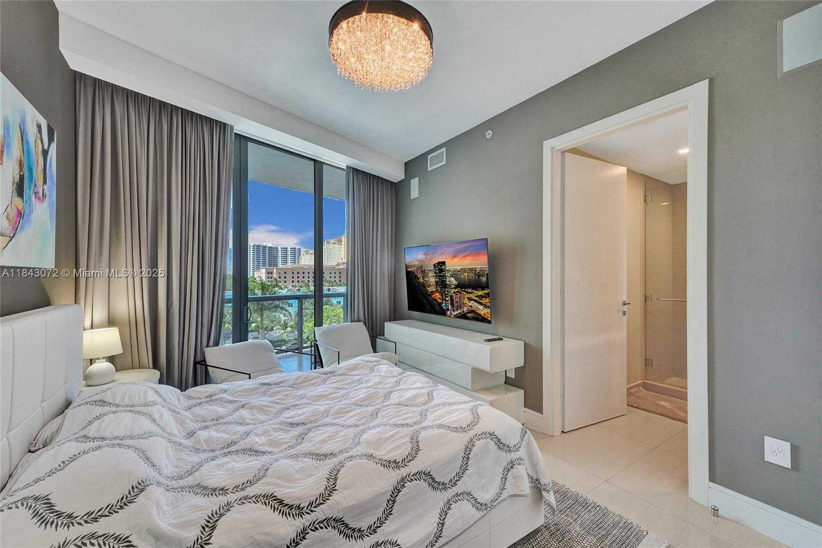 Small Image of 3250 NORTH EAST 188TH ST #402, Aventura Number 19