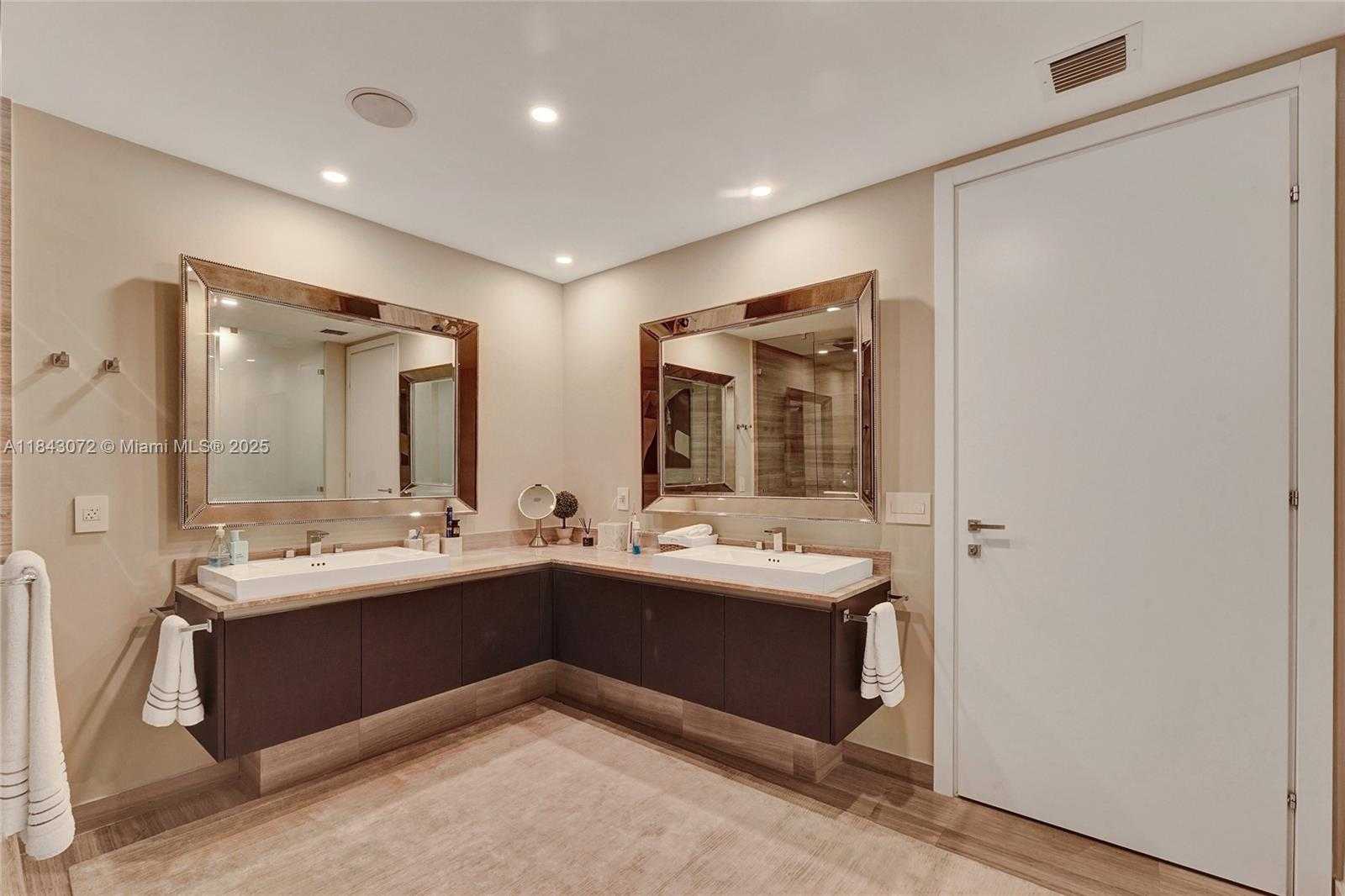 Small Image of 3250 NORTH EAST 188TH ST #402, Aventura Number 27