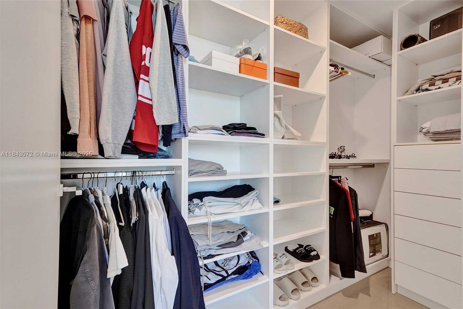 Small Image of 3250 NORTH EAST 188TH ST #402, Aventura Number 32