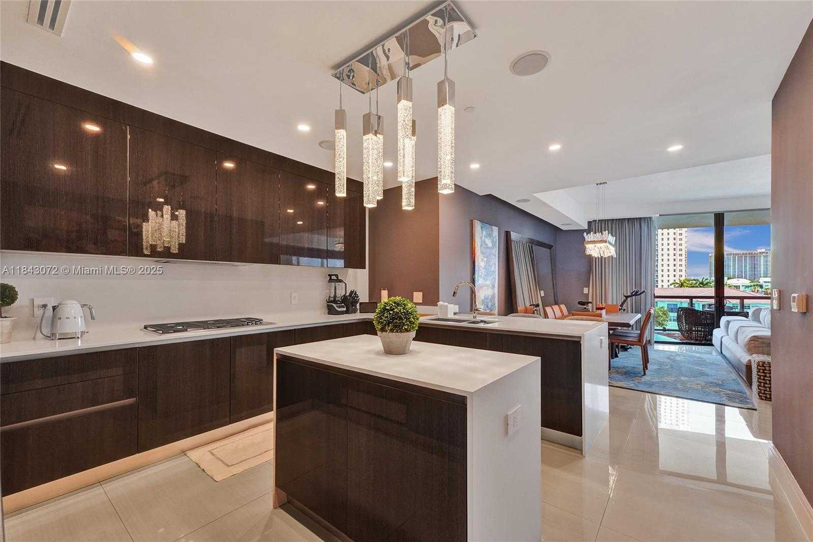 Small Image of 3250 NORTH EAST 188TH ST #402, Aventura Number 8