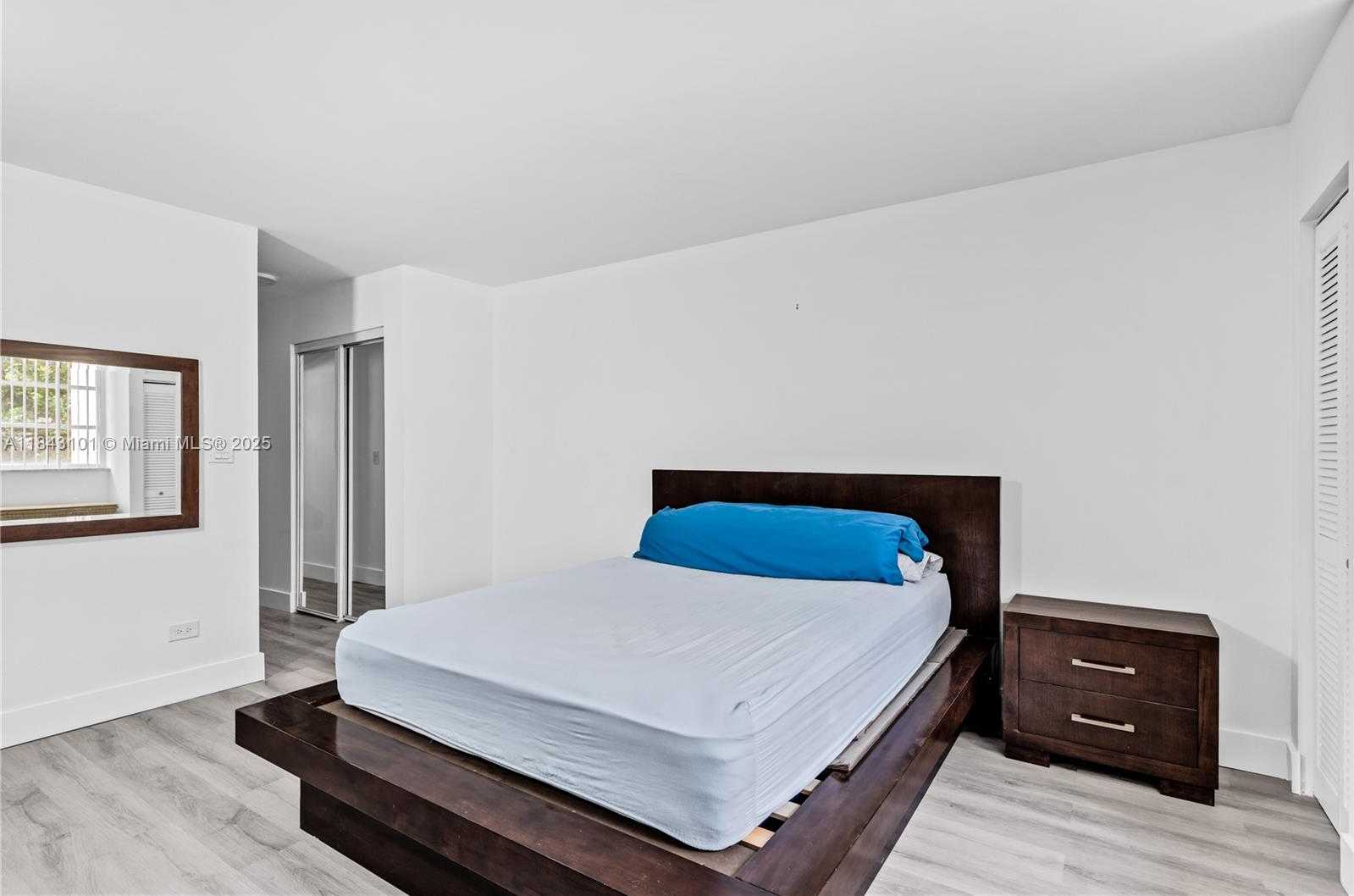 Small Image of 445 NORTH EAST 195TH ST #125, Miami Number 12