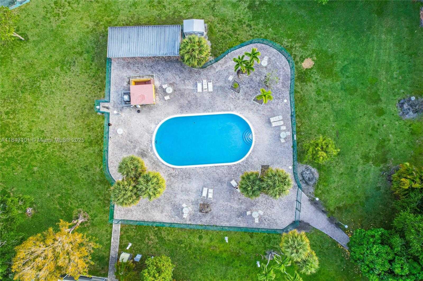 Small Image of 445 NORTH EAST 195TH ST #125, Miami Number 20