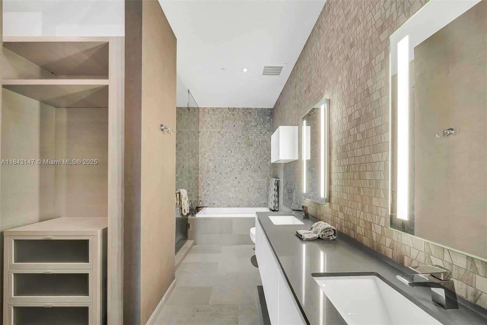 Small Image of 88 SOUTH WEST 7TH ST #4006, Miami Number 13