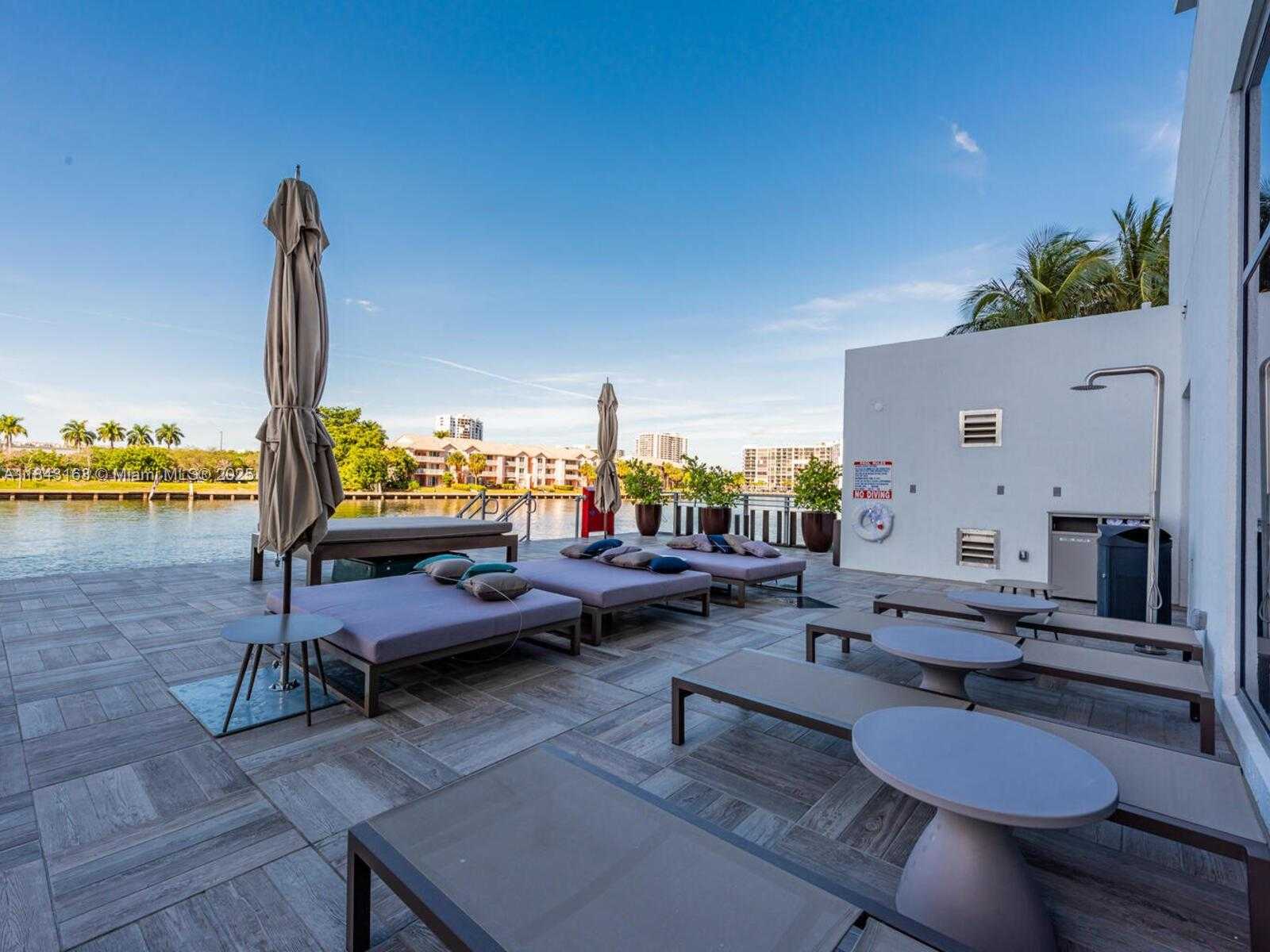 Small Image of 4010 SOUTH OCEAN DR #R2004, Hollywood Number 21