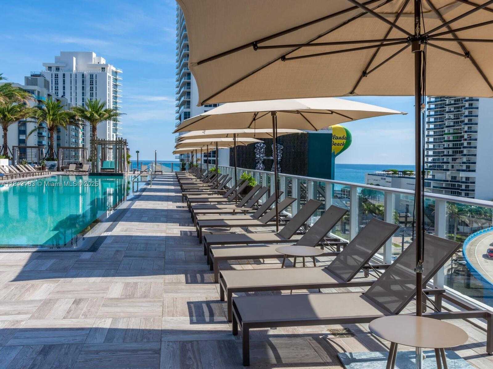 Small Image of 4010 SOUTH OCEAN DR #R2004, Hollywood Number 27