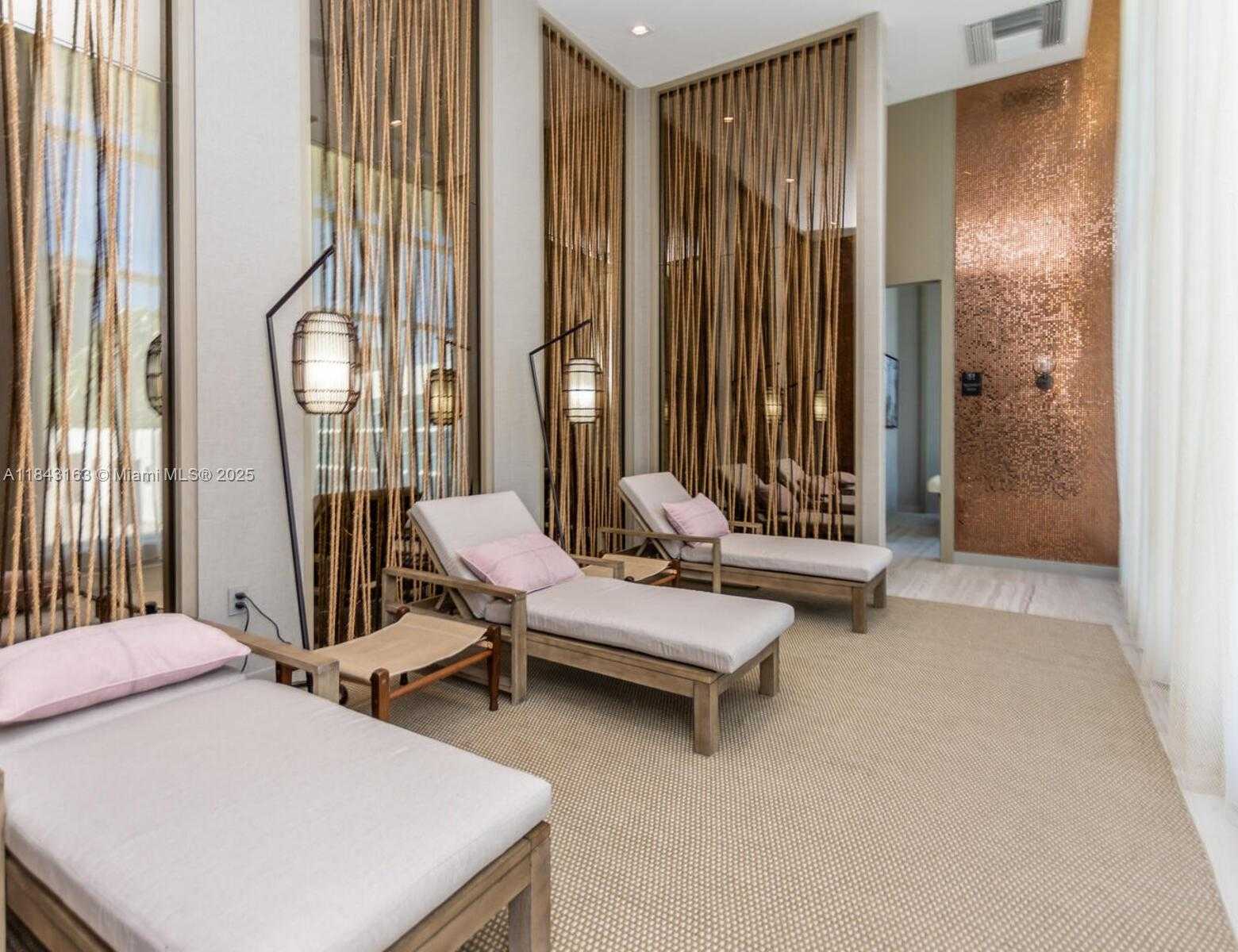 Small Image of 4010 SOUTH OCEAN DR #R2004, Hollywood Number 36
