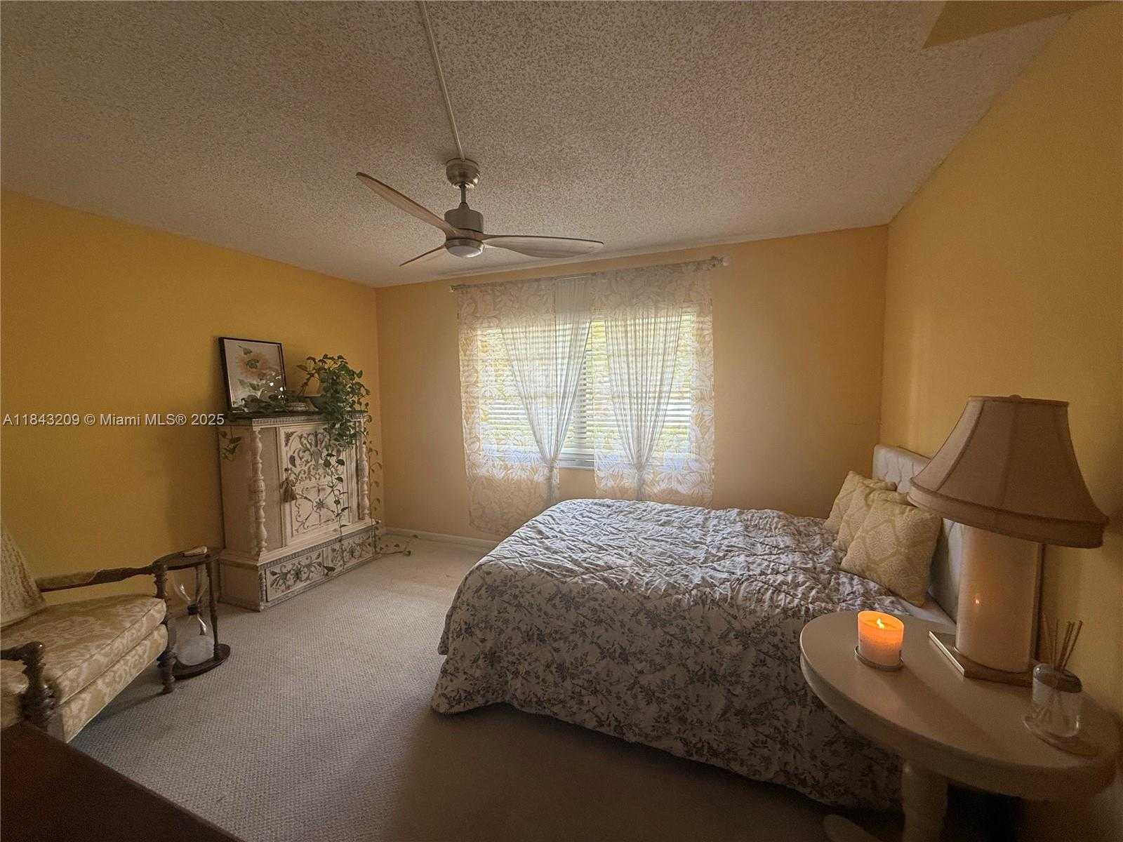 Small Image of 2403 ANTIGUA CIR #K1, Coconut Creek Number 11