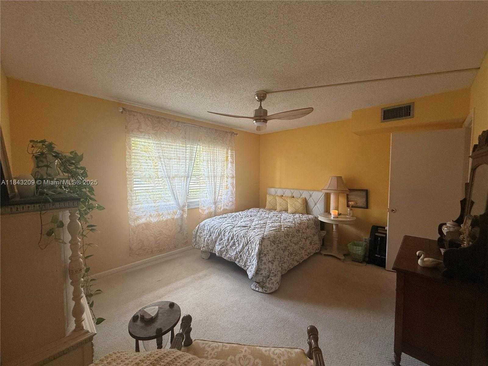 Small Image of 2403 ANTIGUA CIR #K1, Coconut Creek Number 12