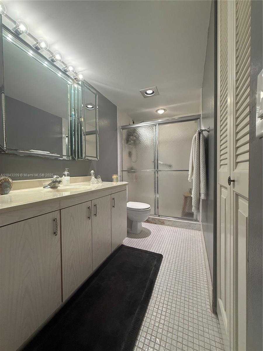 Small Image of 2403 ANTIGUA CIR #K1, Coconut Creek Number 21