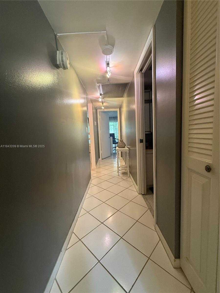 Small Image of 2403 ANTIGUA CIR #K1, Coconut Creek Number 24
