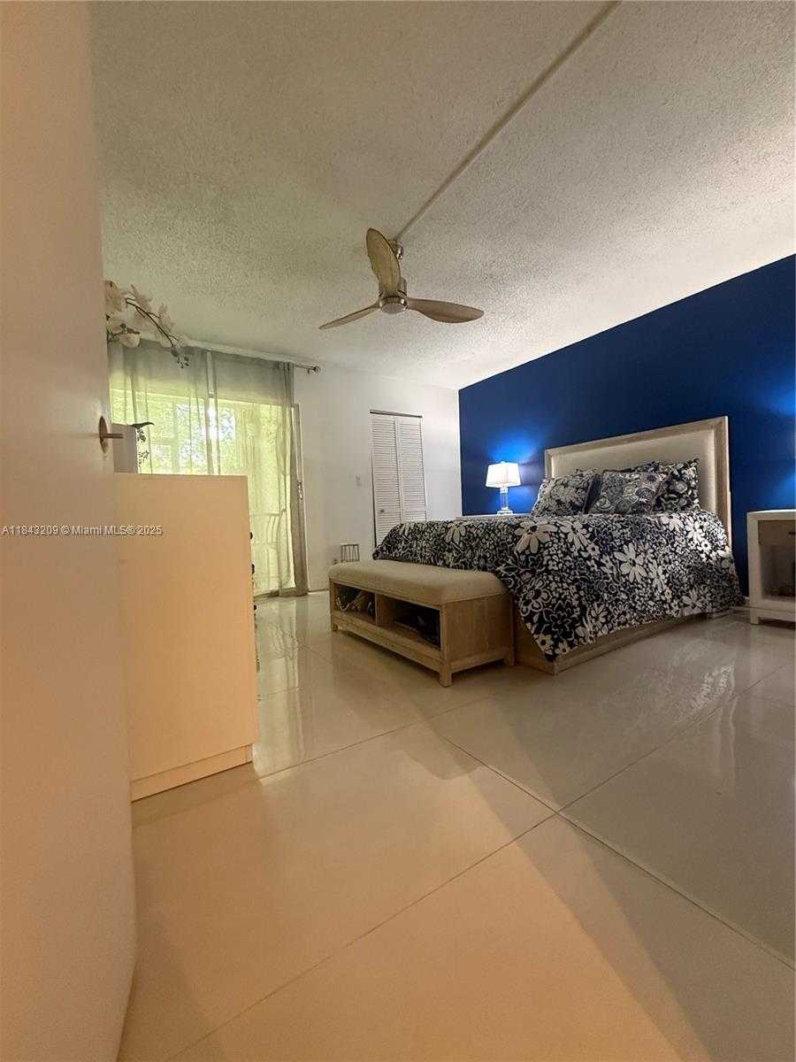 Small Image of 2403 ANTIGUA CIR #K1, Coconut Creek Number 25