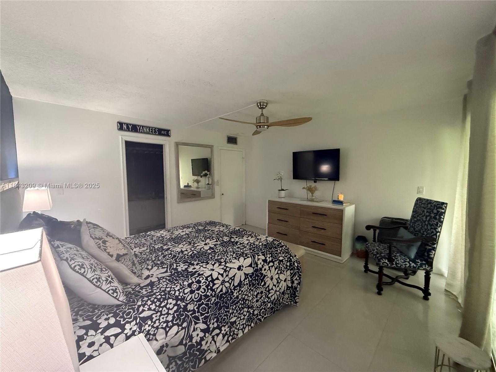 Small Image of 2403 ANTIGUA CIR #K1, Coconut Creek Number 28