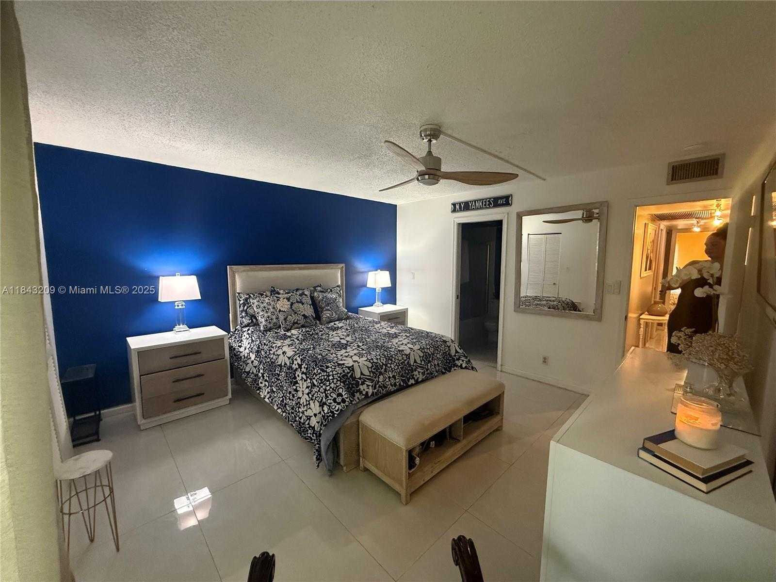 Small Image of 2403 ANTIGUA CIR #K1, Coconut Creek Number 29