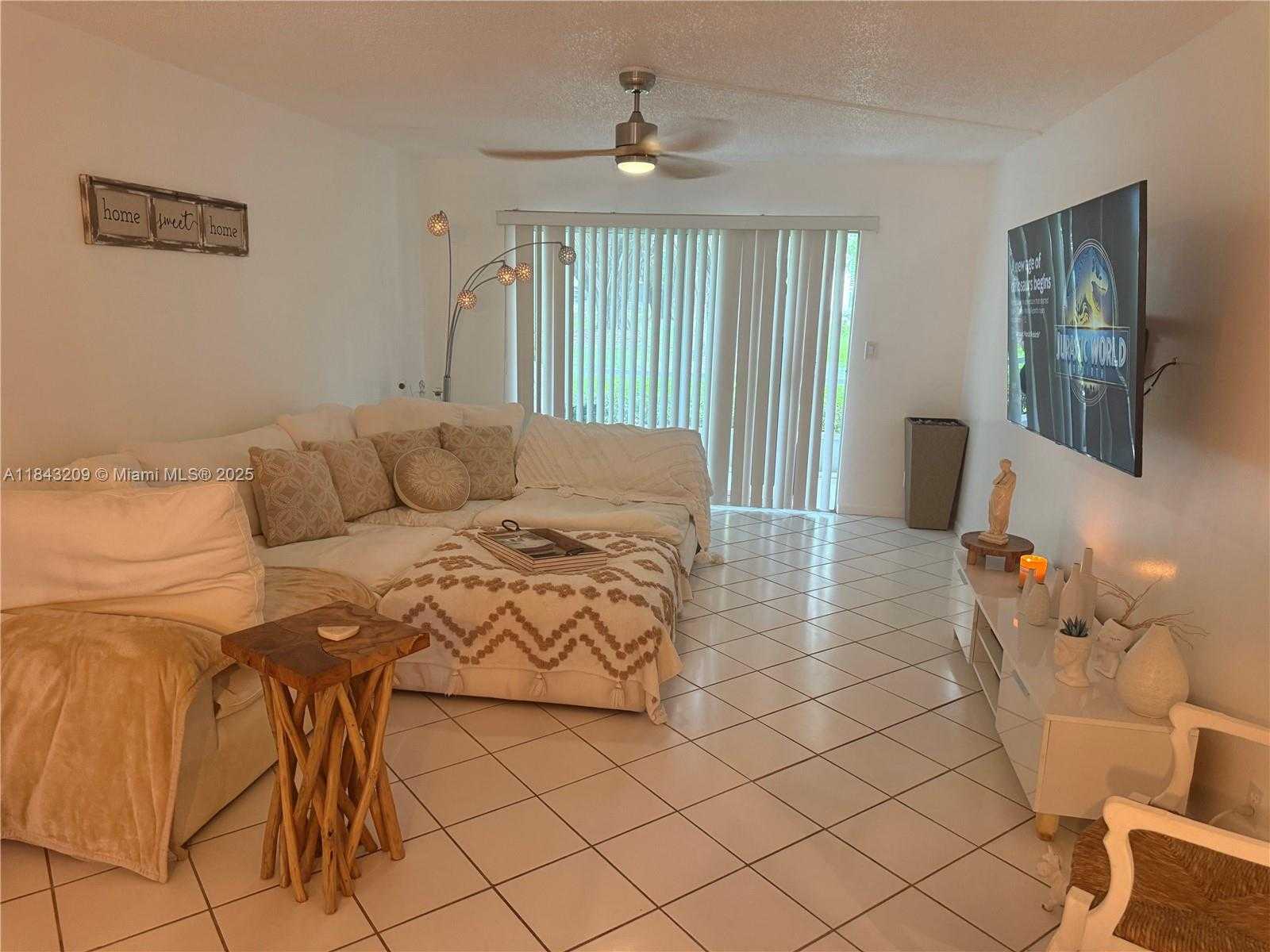 Small Image of 2403 ANTIGUA CIR #K1, Coconut Creek Number 34