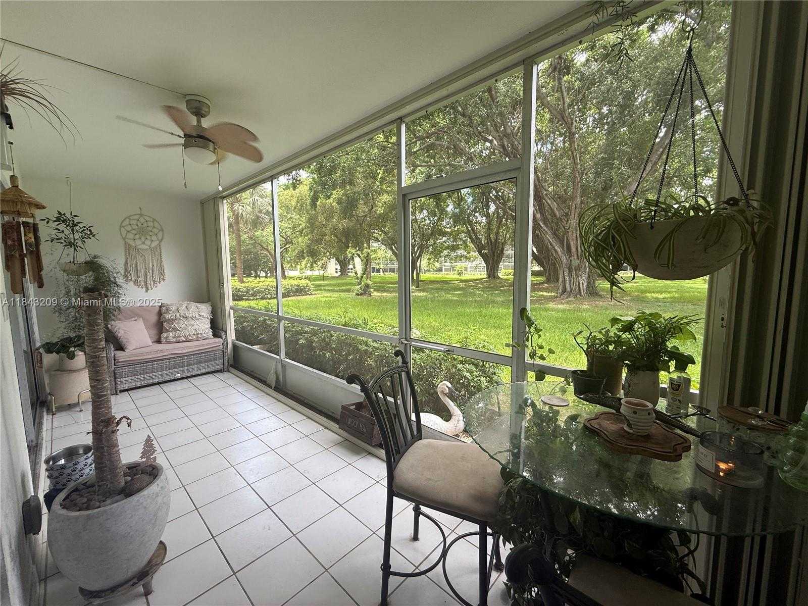 Small Image of 2403 ANTIGUA CIR #K1, Coconut Creek Number 37