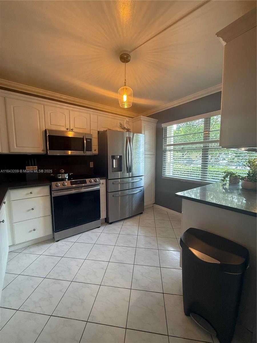 Small Image of 2403 ANTIGUA CIR #K1, Coconut Creek Number 48