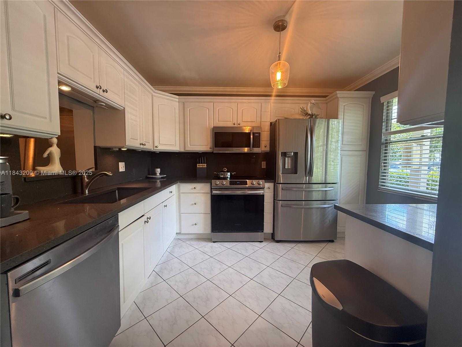 Small Image of 2403 ANTIGUA CIR #K1, Coconut Creek Number 49