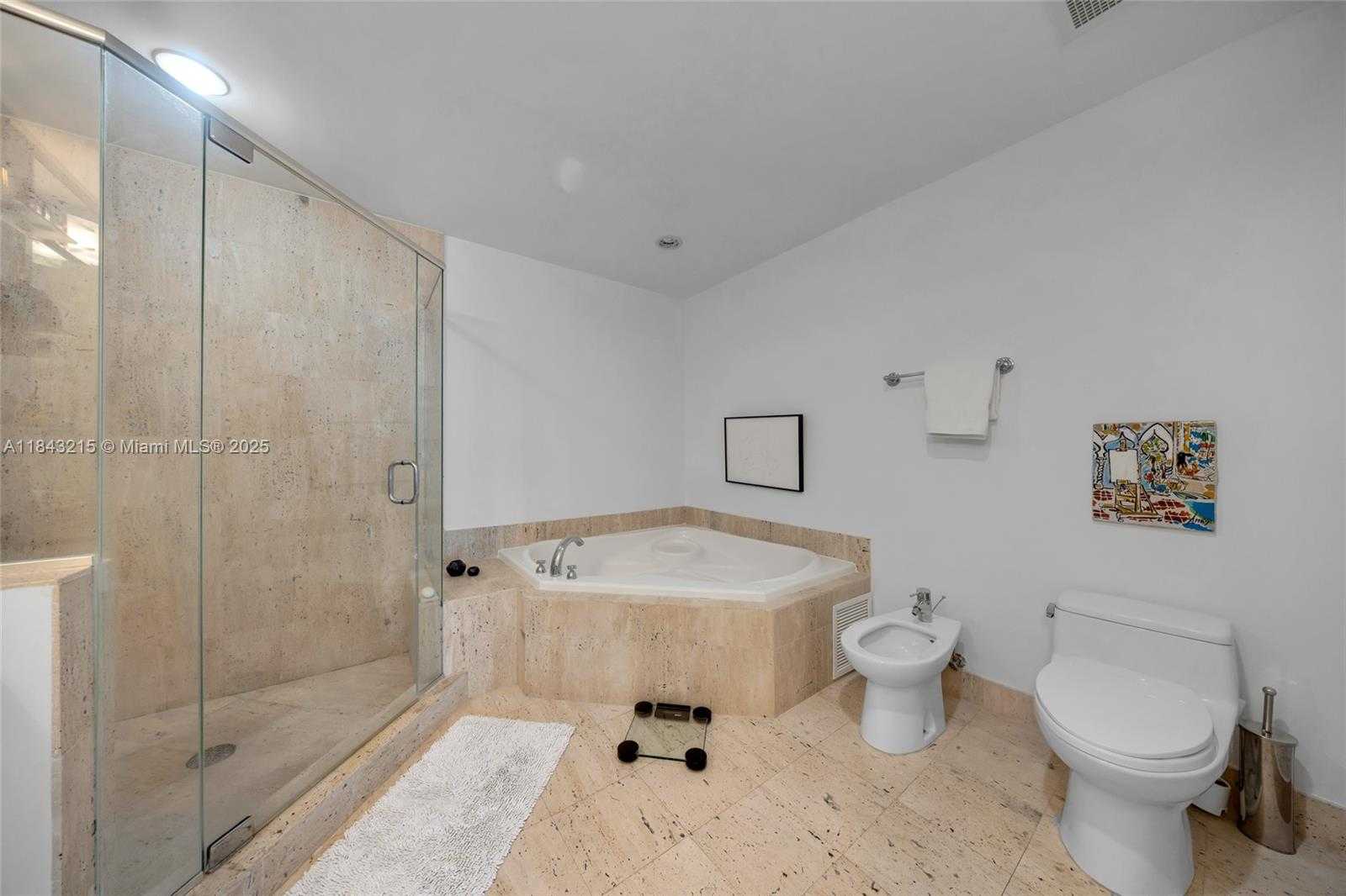 Small Image of 7901 HISPANOLA AVE #1609, North Bay Village Number 24