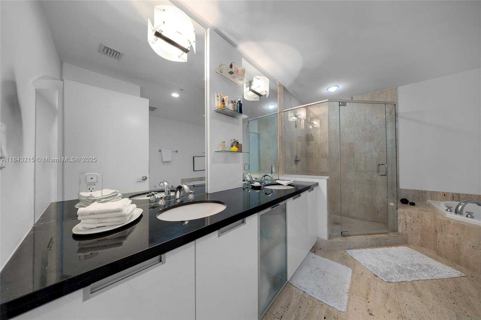 Small Image of 7901 HISPANOLA AVE #1609, North Bay Village Number 25