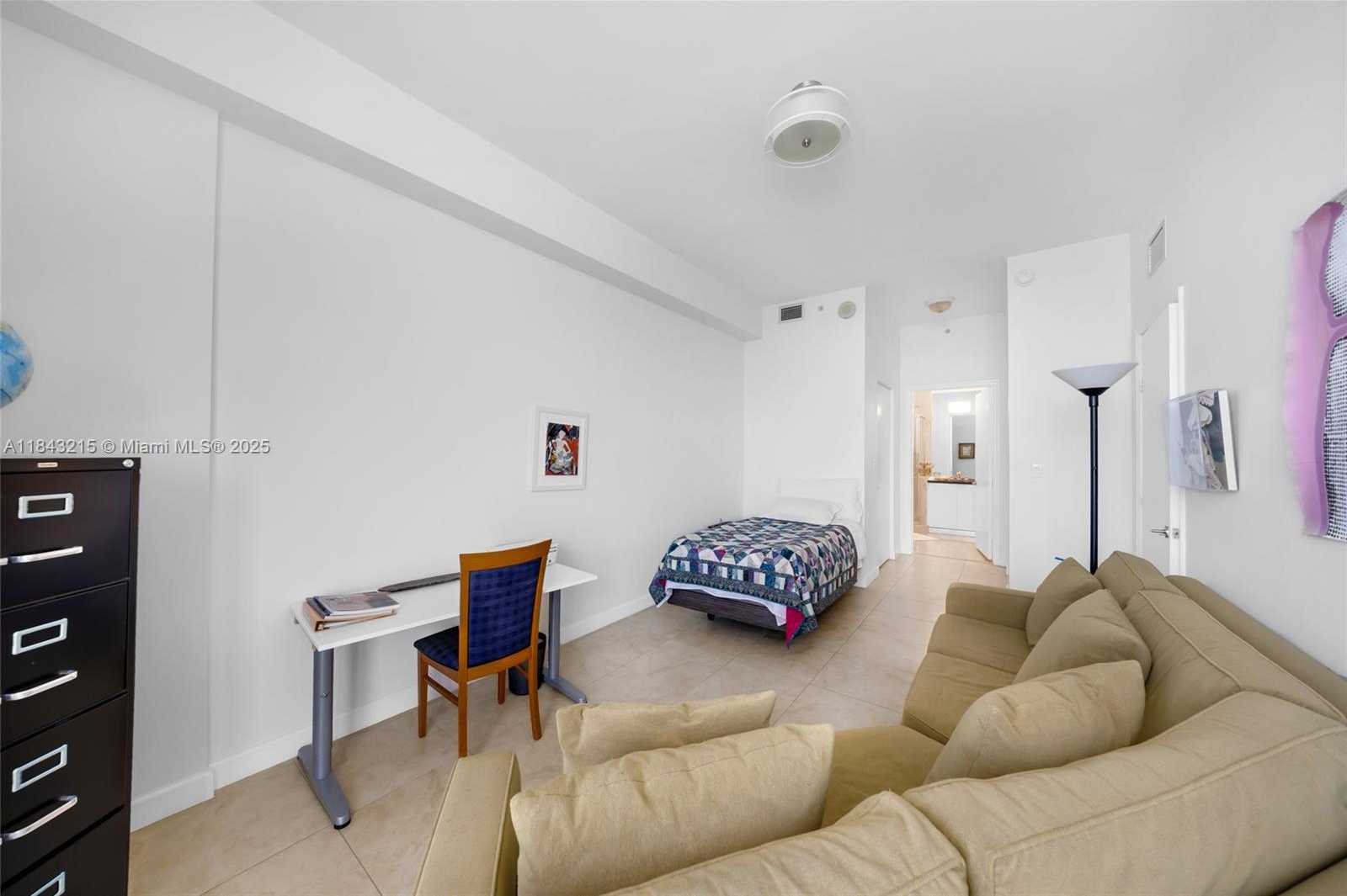 Small Image of 7901 HISPANOLA AVE #1609, North Bay Village Number 29