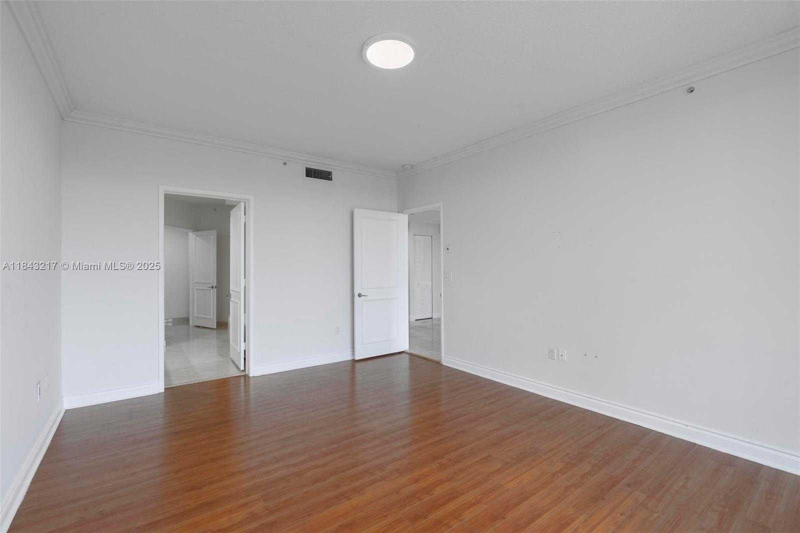 Small Image of 703 CRANDON BLVD #403, Key Biscayne Number 14