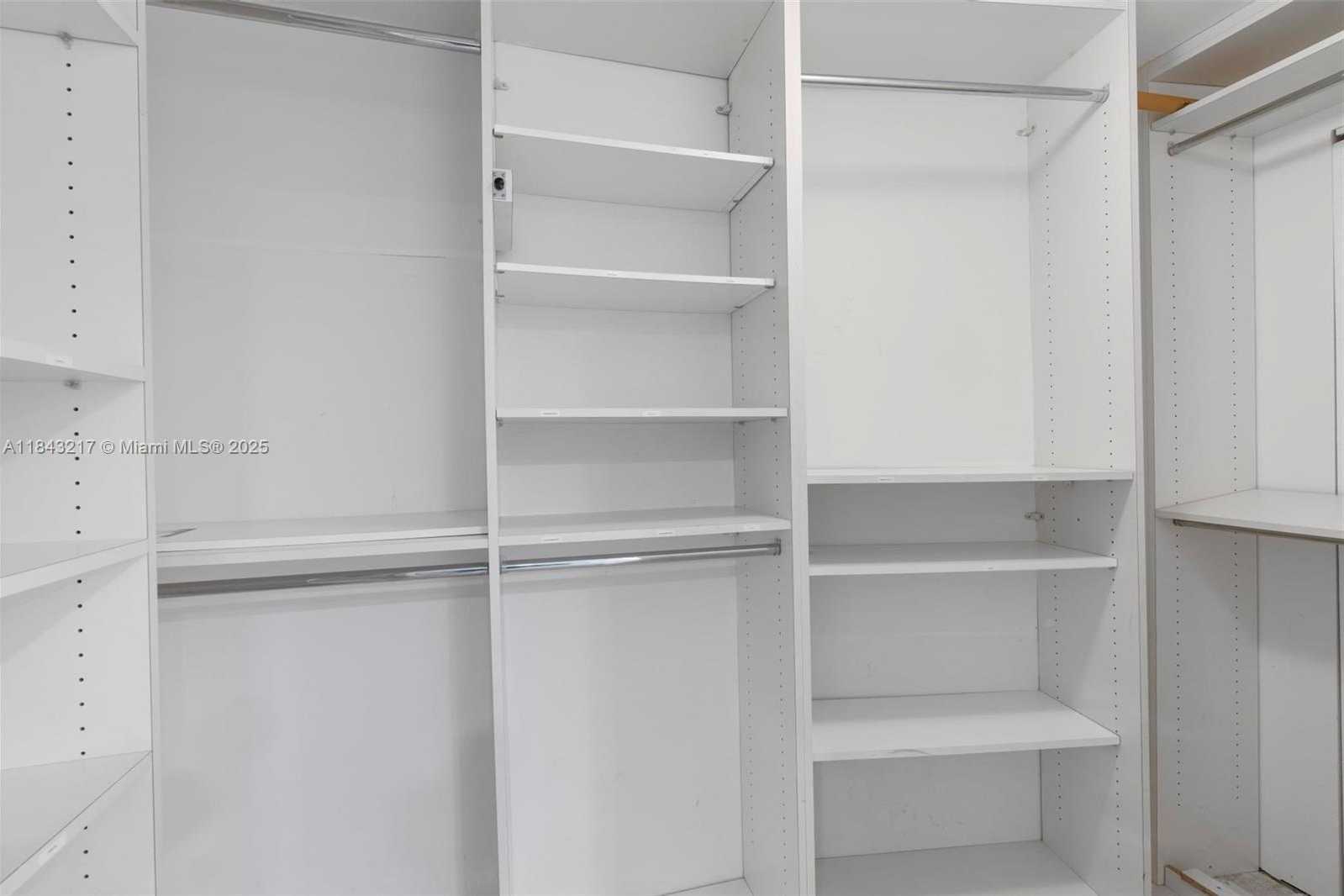 Small Image of 703 CRANDON BLVD #403, Key Biscayne Number 20