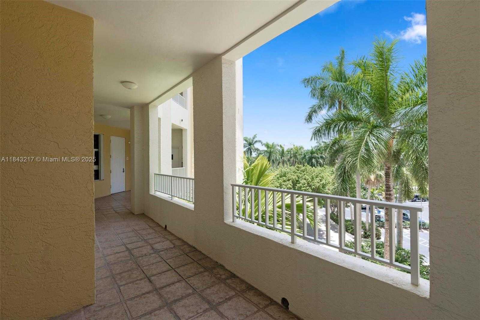 Small Image of 703 CRANDON BLVD #403, Key Biscayne Number 26