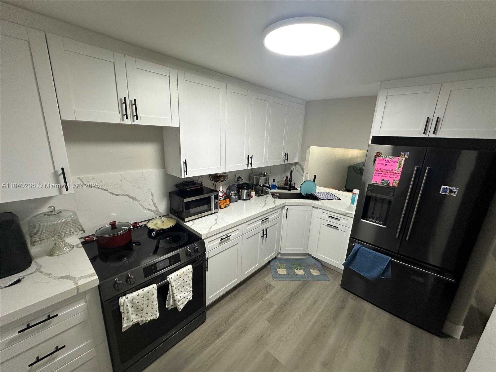 Small Image of 7500 NORTH WEST 17TH ST #102, Plantation Number 12