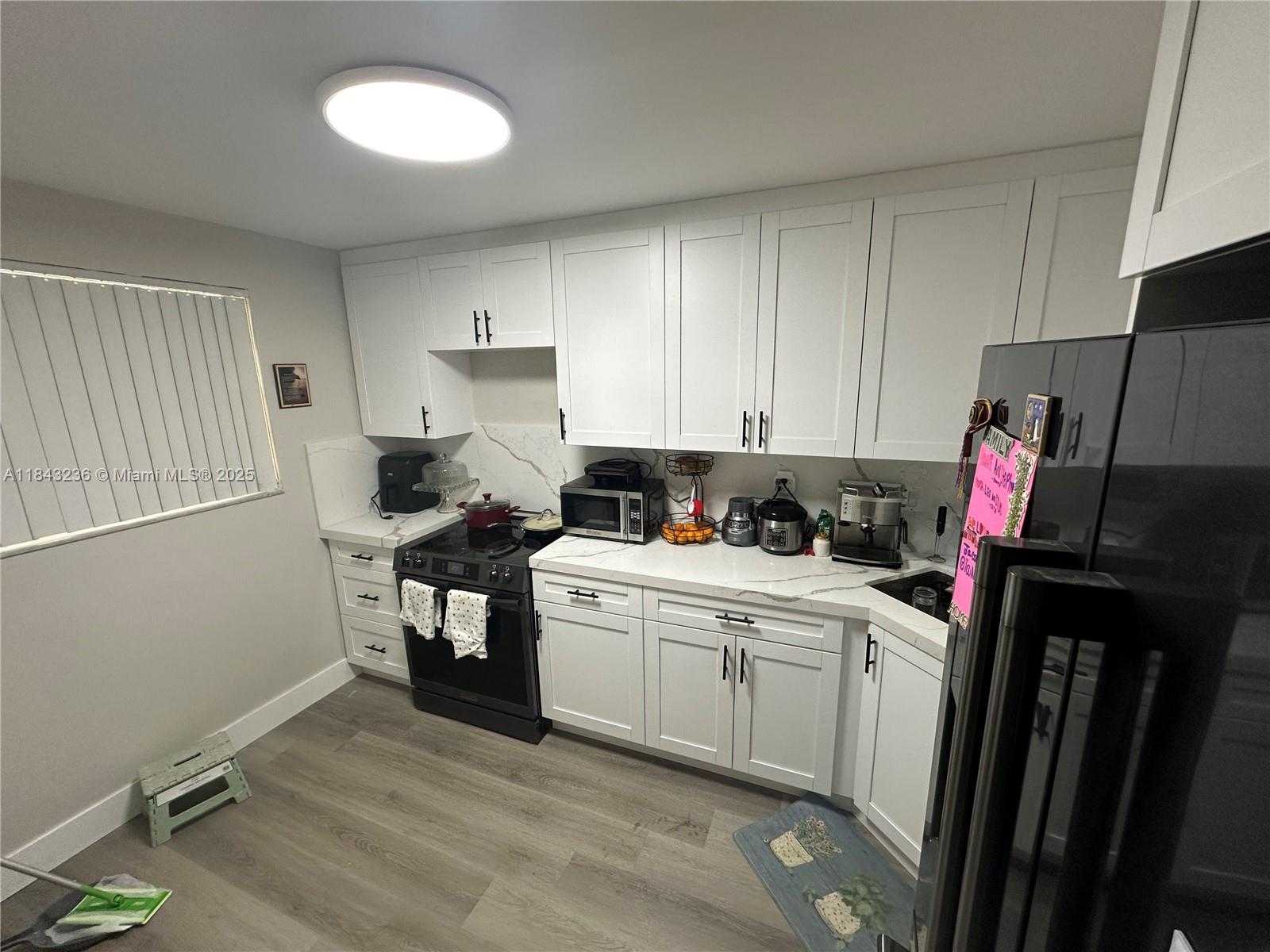 Small Image of 7500 NORTH WEST 17TH ST #102, Plantation Number 13