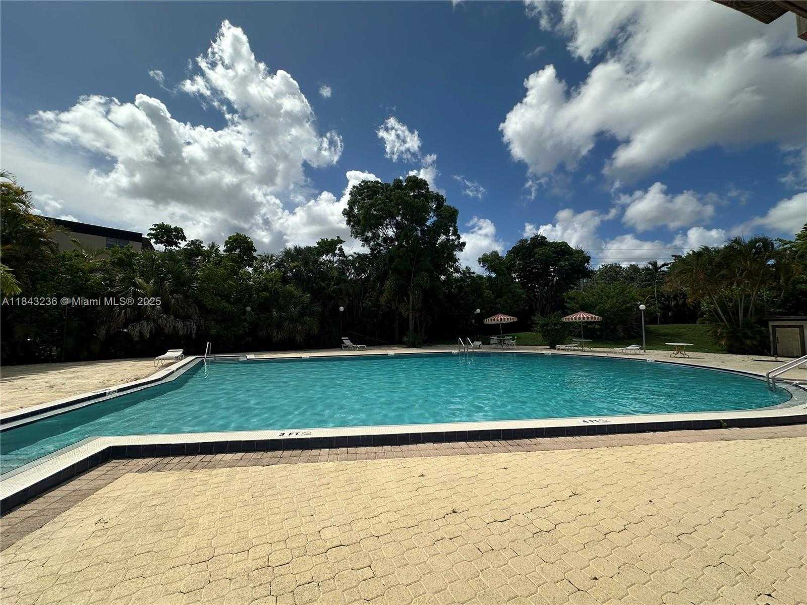 Small Image of 7500 NORTH WEST 17TH ST #102, Plantation Number 21