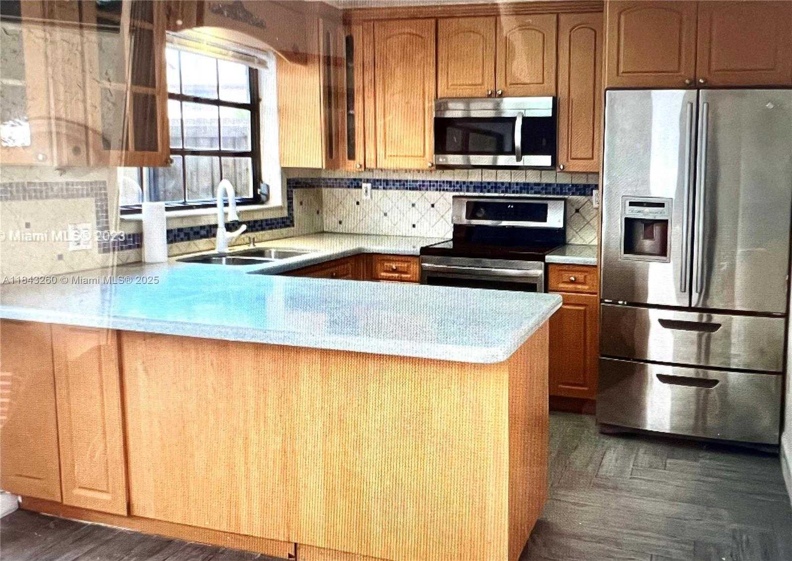 Small Image of 6022 SOUTH WEST 133RD CT, Miami Number 7