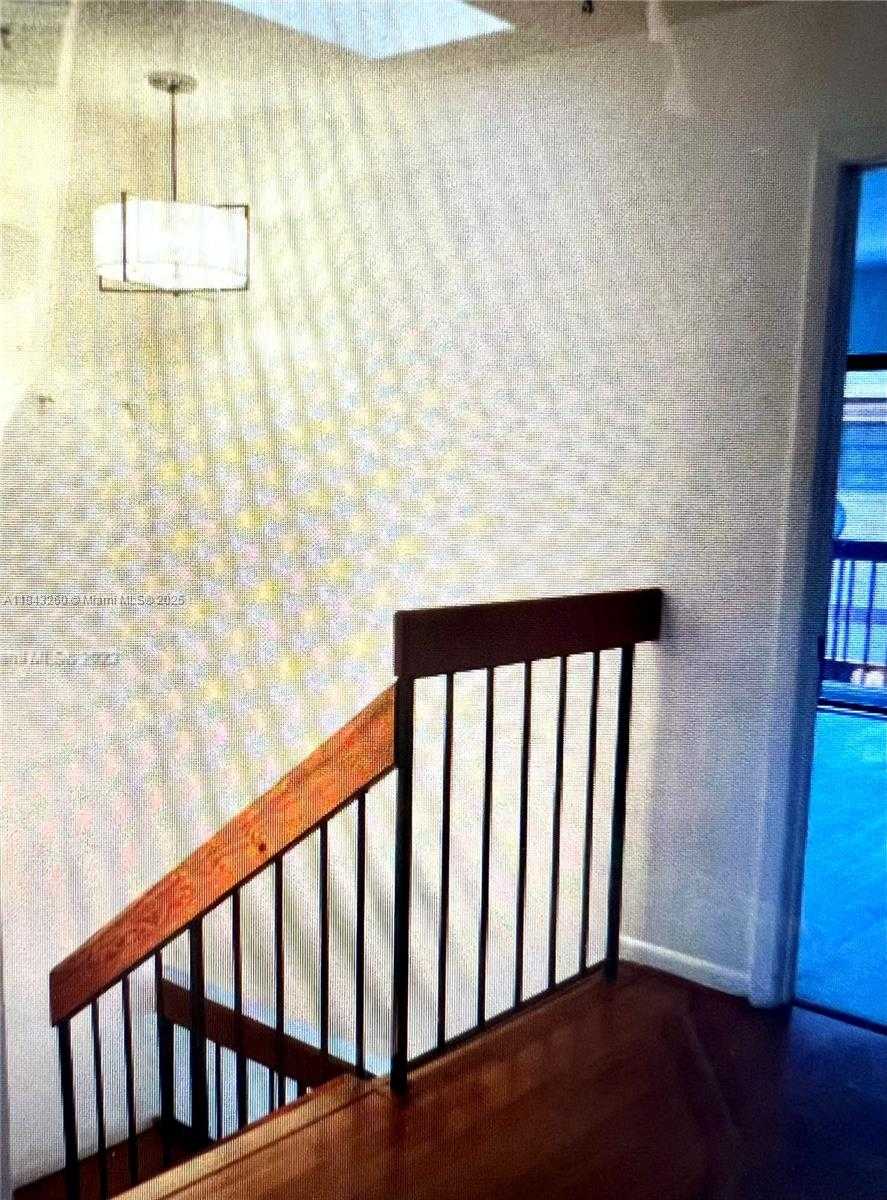 Small Image of 6022 SOUTH WEST 133RD CT, Miami Number 8