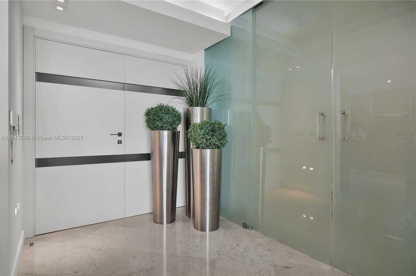 Small Image of 1331 BRICKELL BAY DR #4303, Miami Number 29