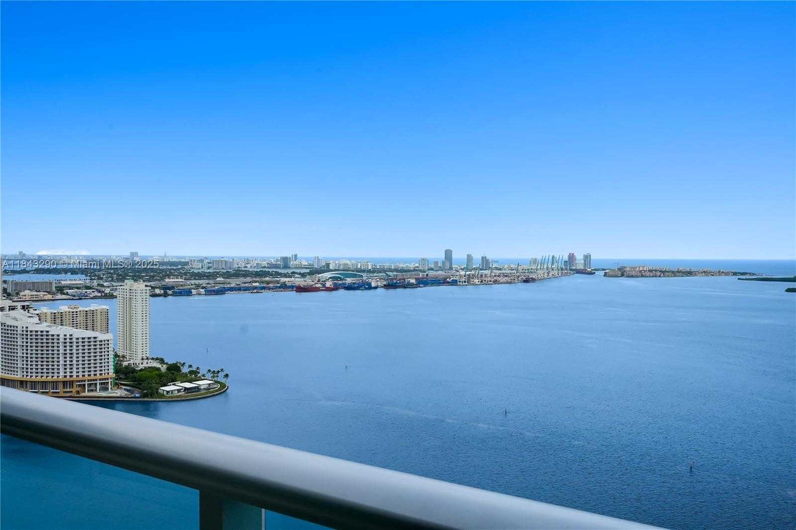 Small Image of 1331 BRICKELL BAY DR #4303, Miami Number 32