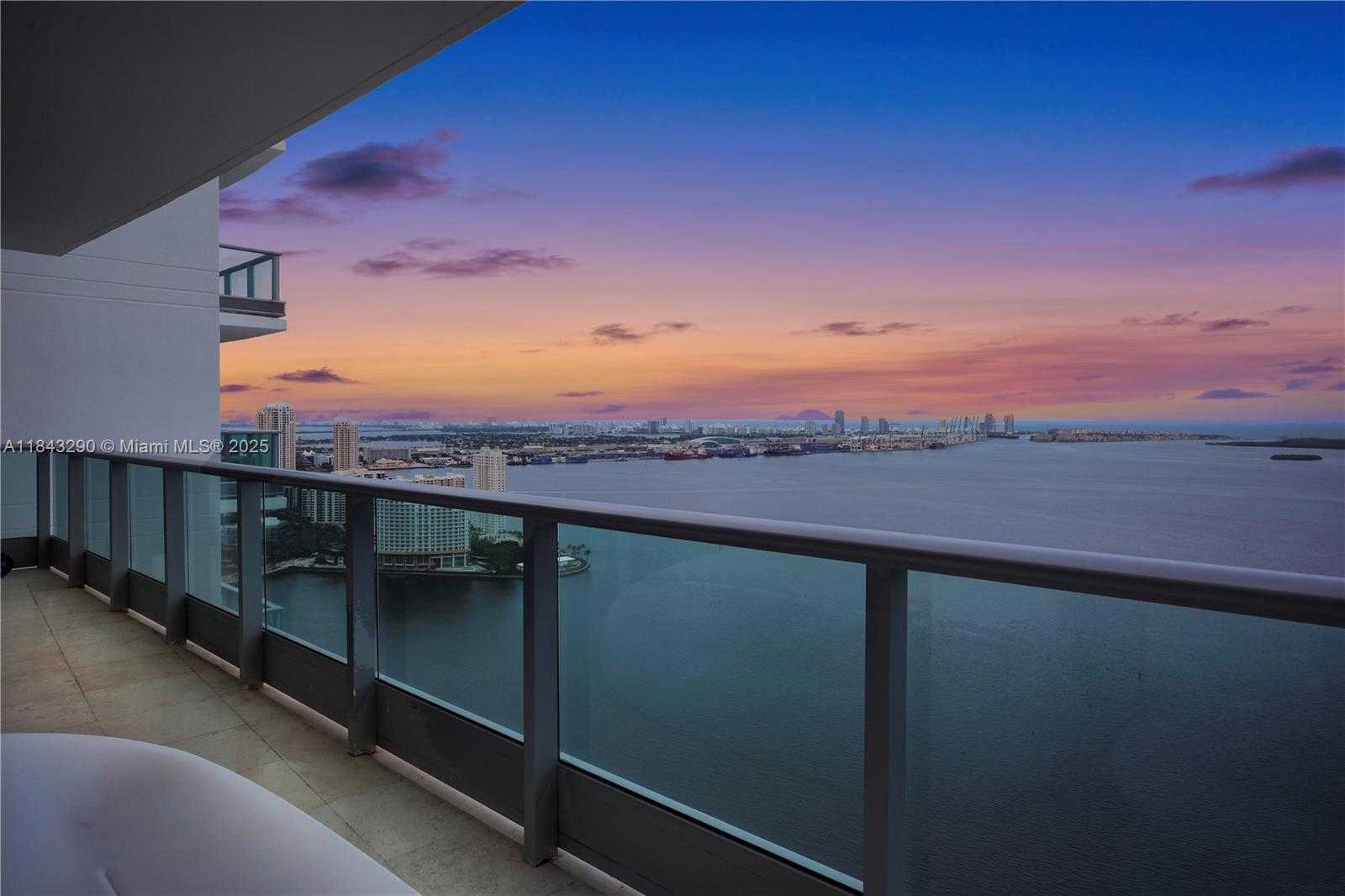 Small Image of 1331 BRICKELL BAY DR #4303, Miami Number 36