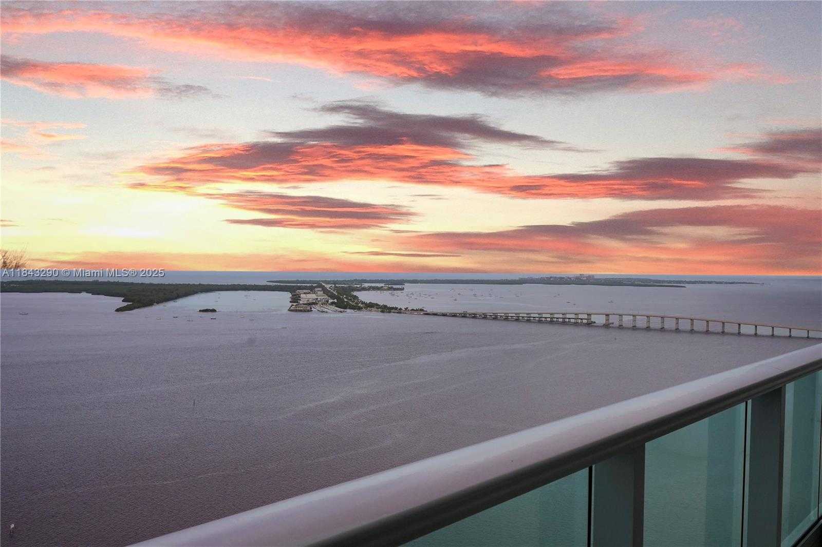 Small Image of 1331 BRICKELL BAY DR #4303, Miami Number 38