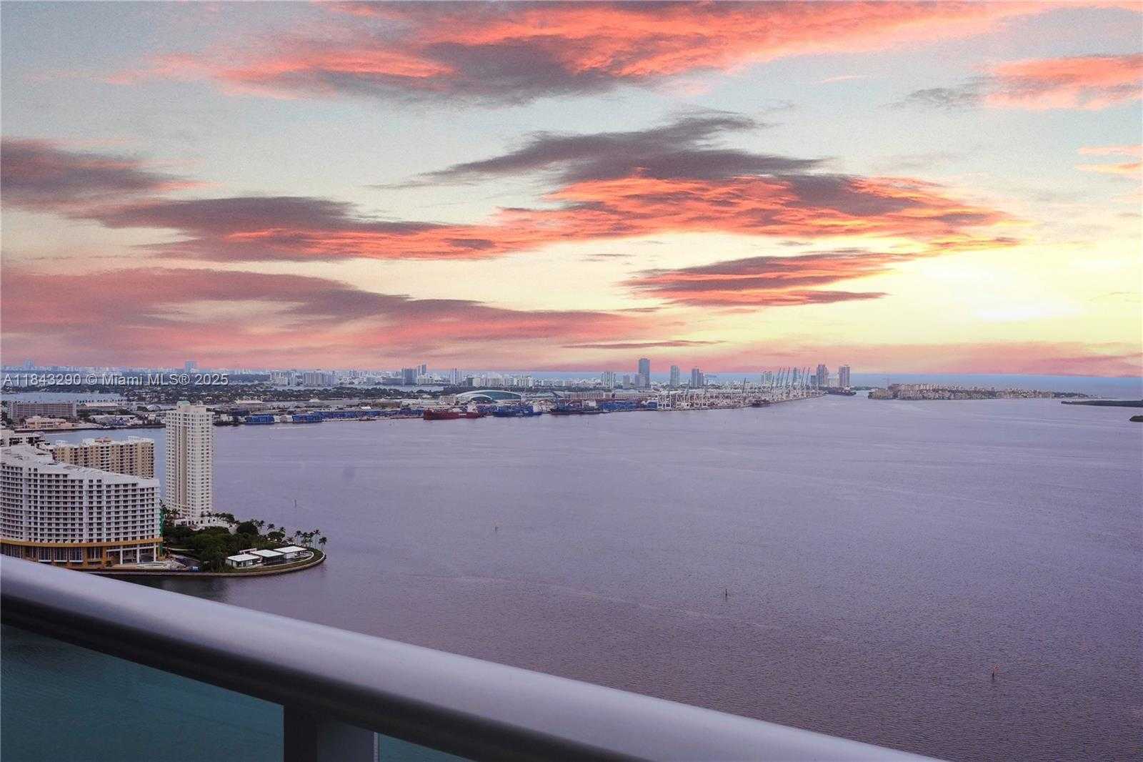 Small Image of 1331 BRICKELL BAY DR #4303, Miami Number 41