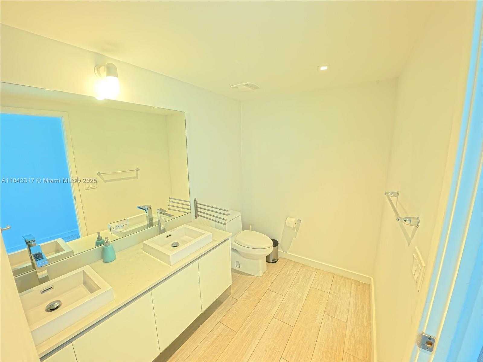 Small Image of 1600 SOUTH WEST 1ST AVE #1104, Miami Number 17