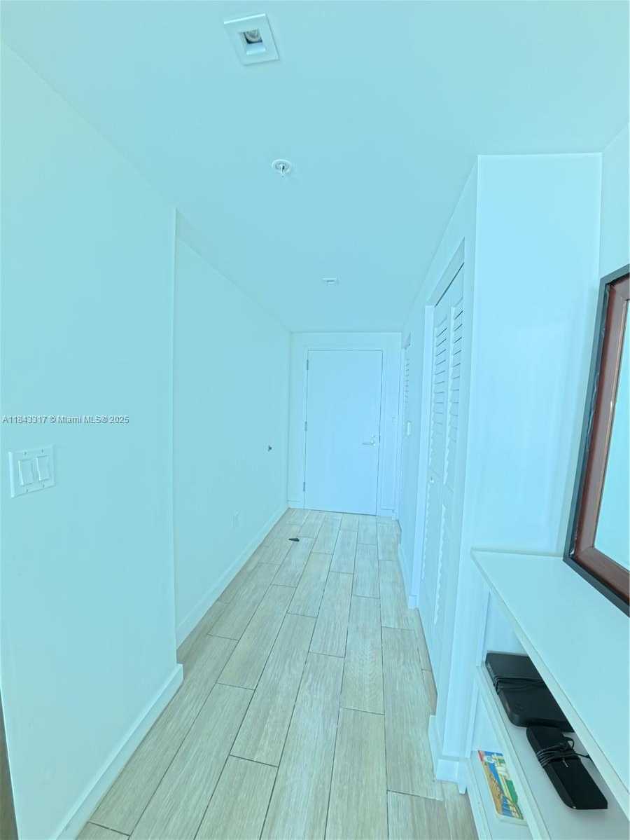 Small Image of 1600 SOUTH WEST 1ST AVE #1104, Miami Number 25