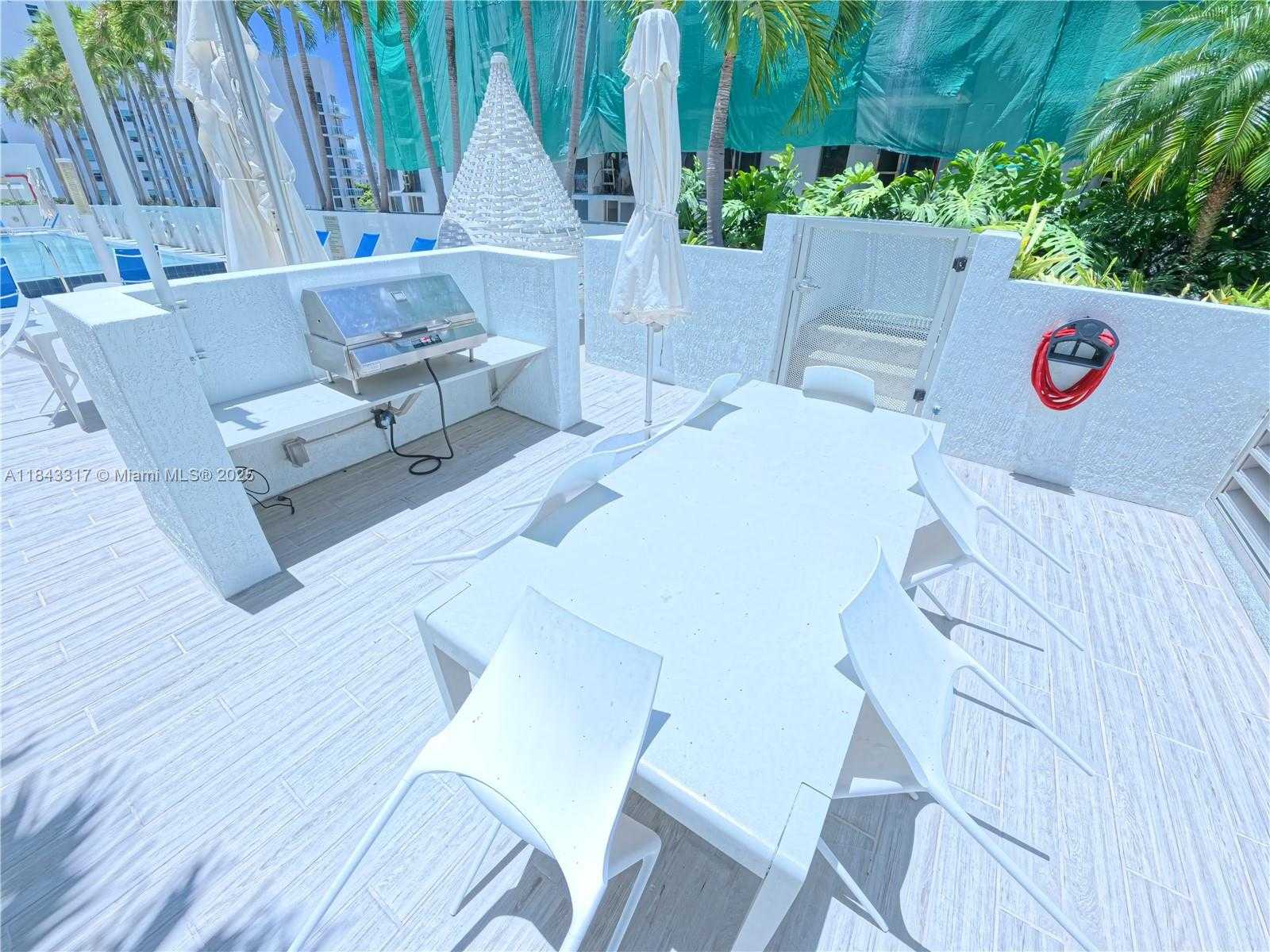 Small Image of 1600 SOUTH WEST 1ST AVE #1104, Miami Number 35