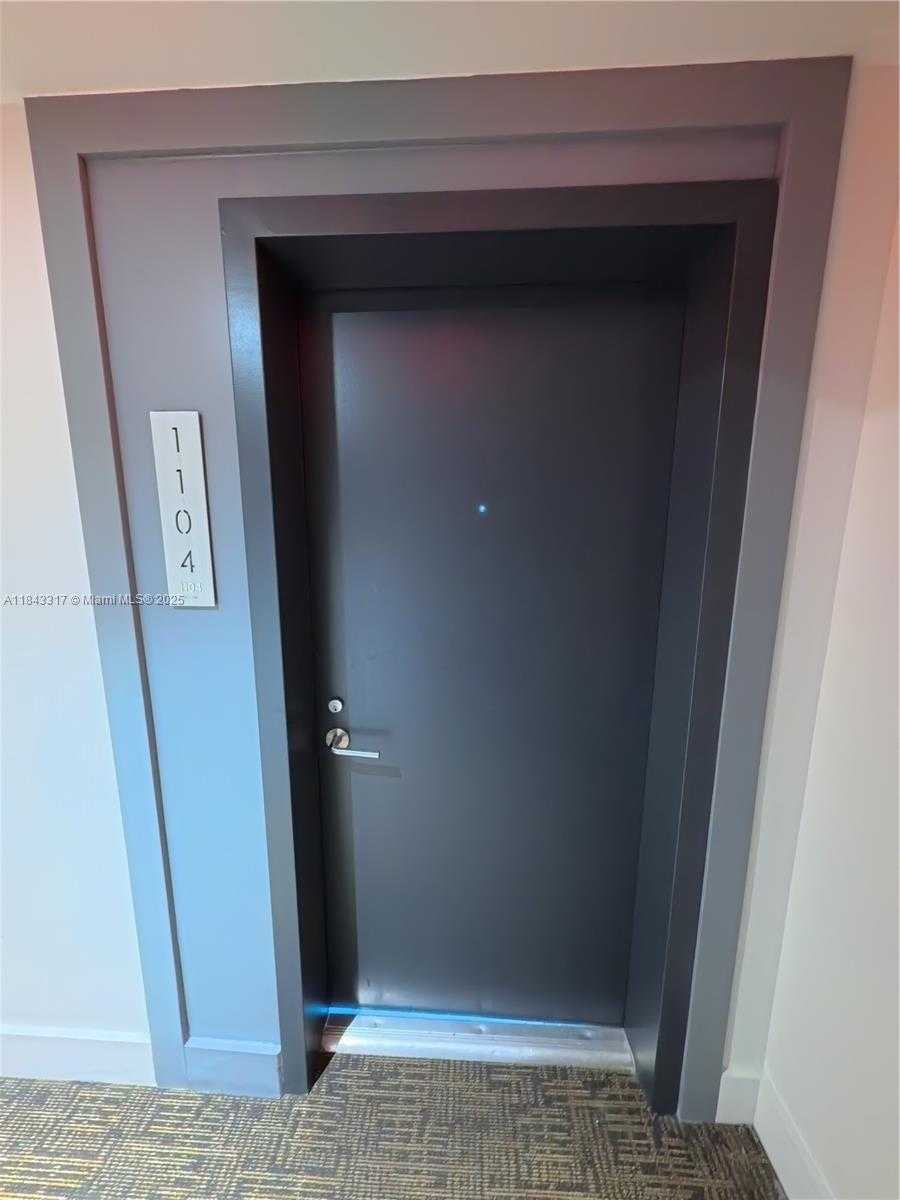 Small Image of 1600 SOUTH WEST 1ST AVE #1104, Miami Number 6