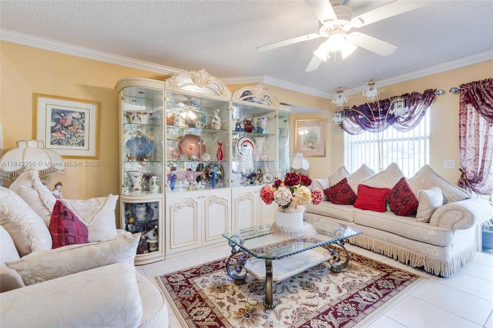 Small Image of 8191 SOUTHGATE BLVD #8191, North Lauderdale Number 11