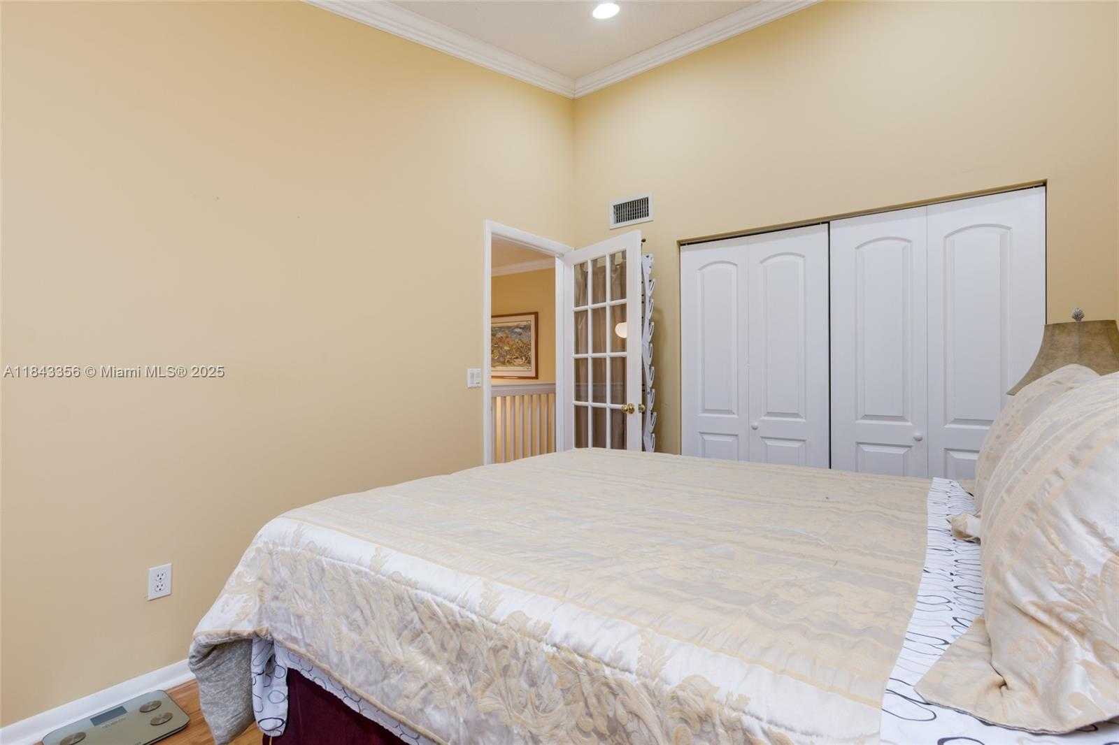 Small Image of 8191 SOUTHGATE BLVD #8191, North Lauderdale Number 26
