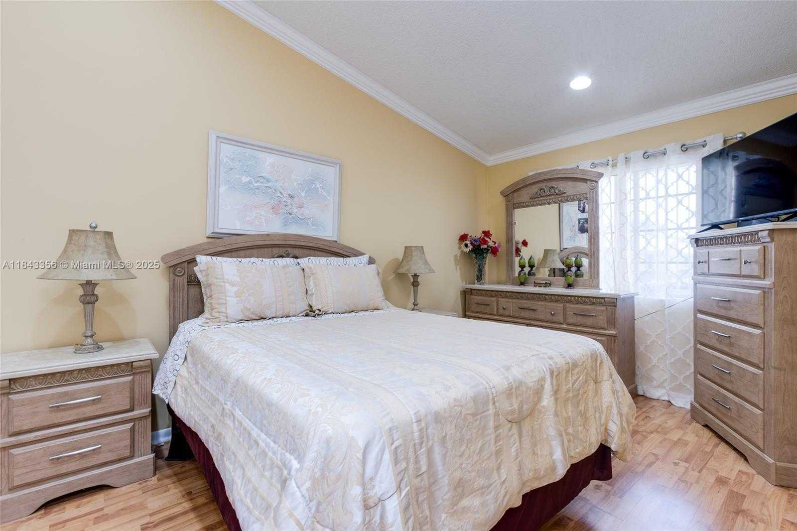 Small Image of 8191 SOUTHGATE BLVD #8191, North Lauderdale Number 27