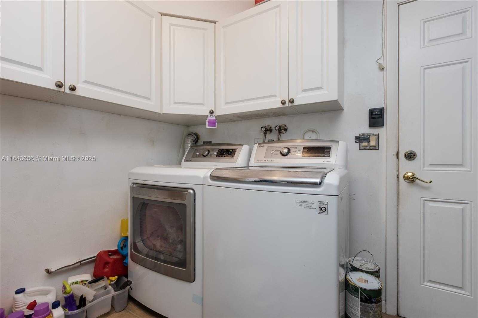 Small Image of 8191 SOUTHGATE BLVD #8191, North Lauderdale Number 32