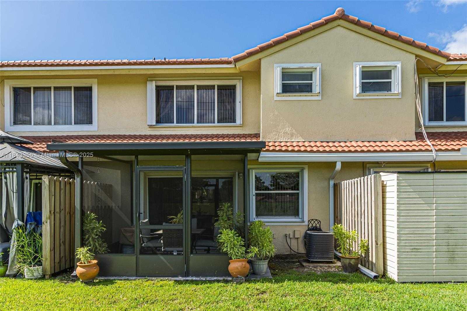 Small Image of 8191 SOUTHGATE BLVD #8191, North Lauderdale Number 34